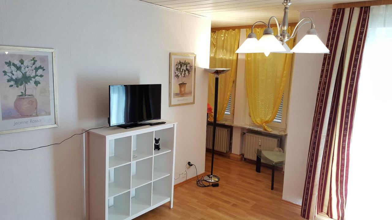 Apartment Monteur Scarlett